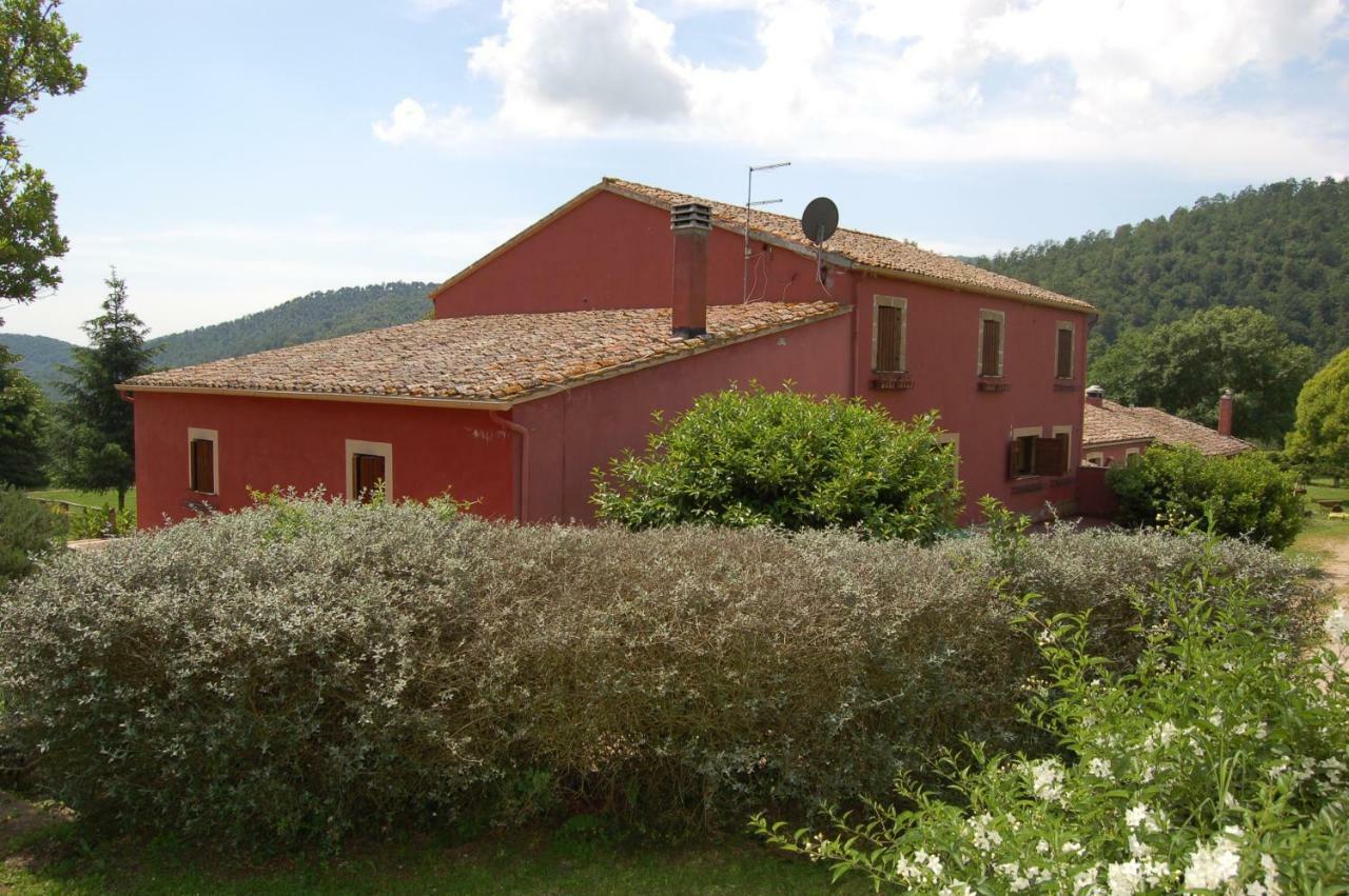 הוילה Ischia di Castro Agriturismo Castro מראה חיצוני תמונה
