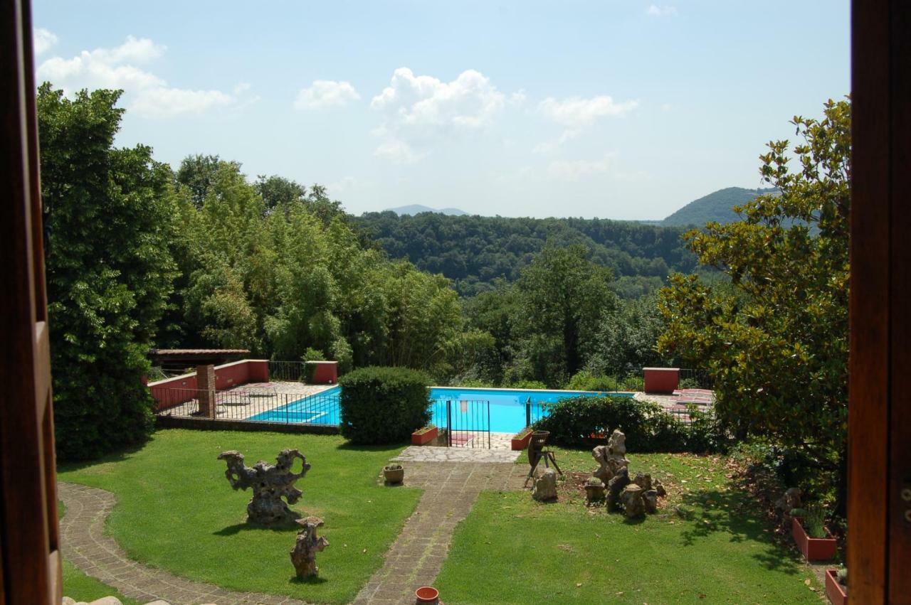 הוילה Ischia di Castro Agriturismo Castro מראה חיצוני תמונה