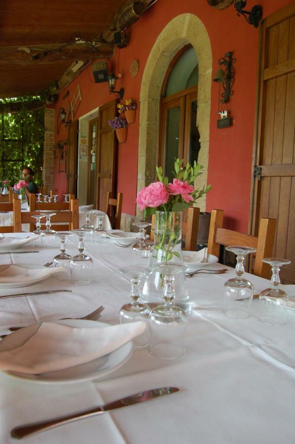 הוילה Ischia di Castro Agriturismo Castro מראה חיצוני תמונה